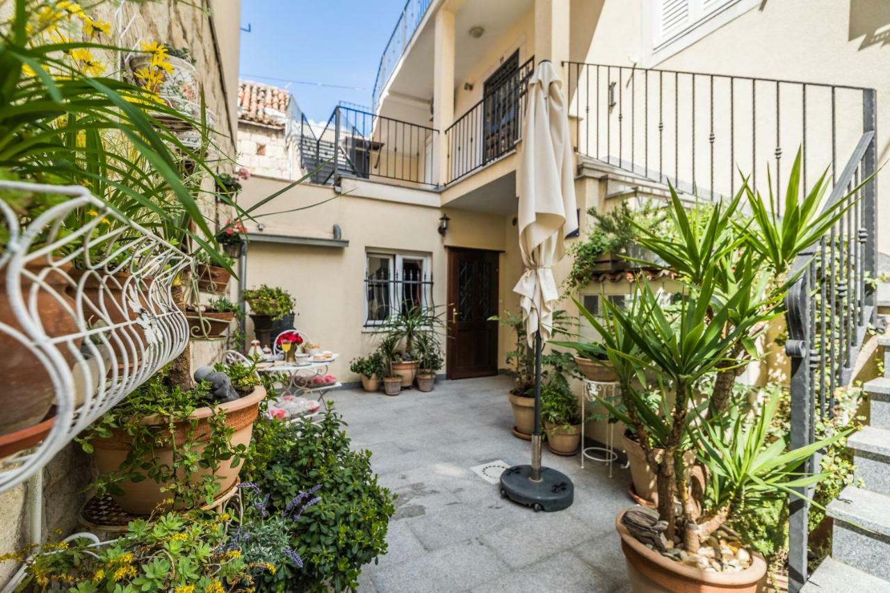 Emperor'S Suites Split Exterior foto