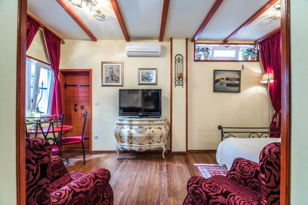 Emperor'S Suites Split Exterior foto